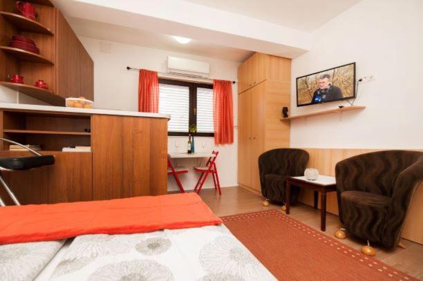 Centar 1 Private Room With Ensuite And Kitchenette Split Zewnętrze zdjęcie